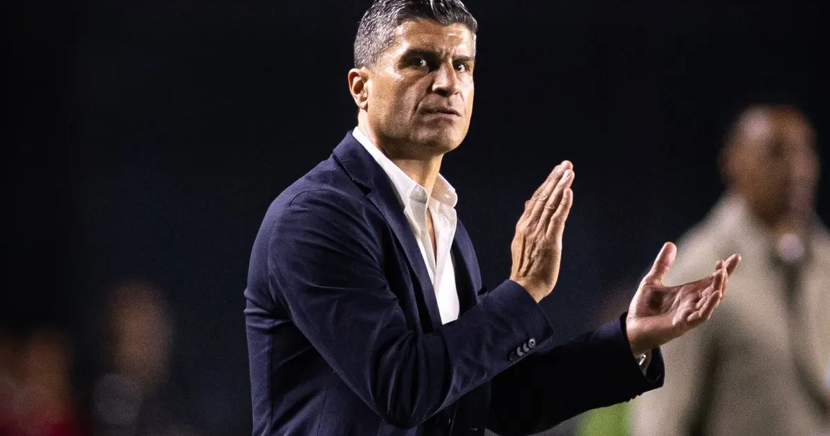 Vasco se prepara com garra para enfrentar o Olimpia na Sul-Americana