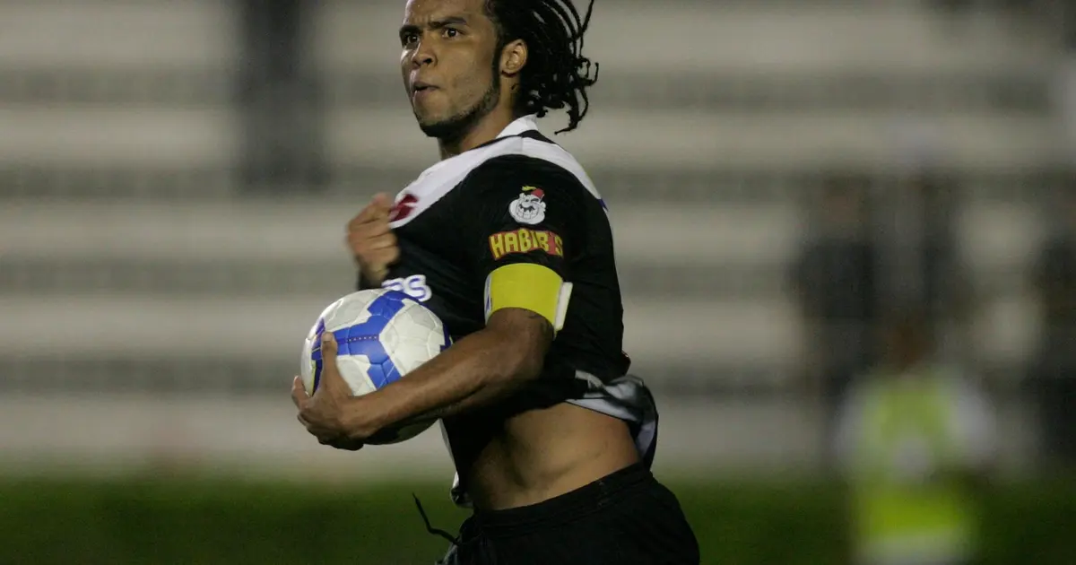 Vasco e Vitória: um duelo histórico na Copa do Brasil que emociona a torcida