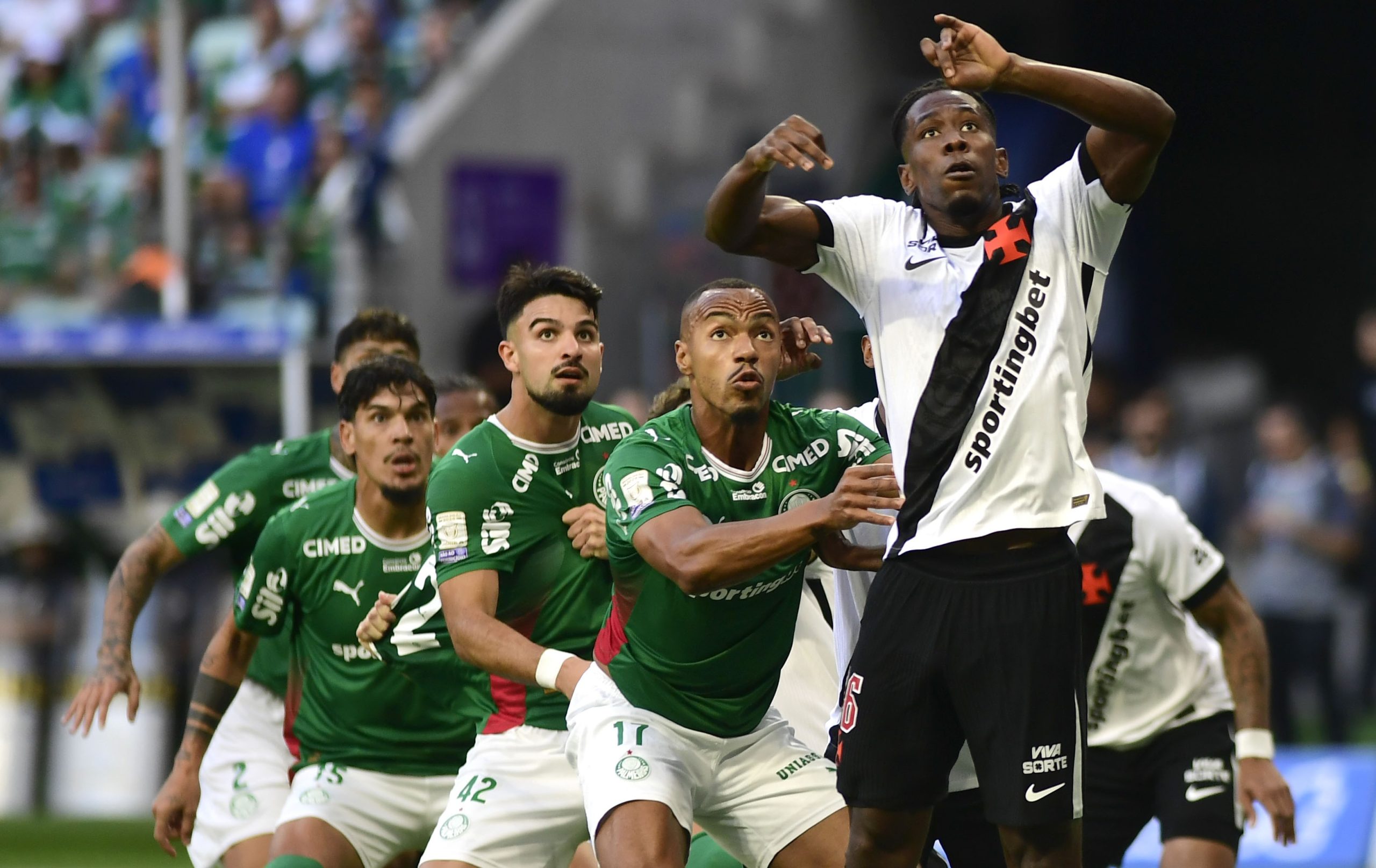 Análise da atuação dos jogadores do Vasco na derrota para o Palmeiras