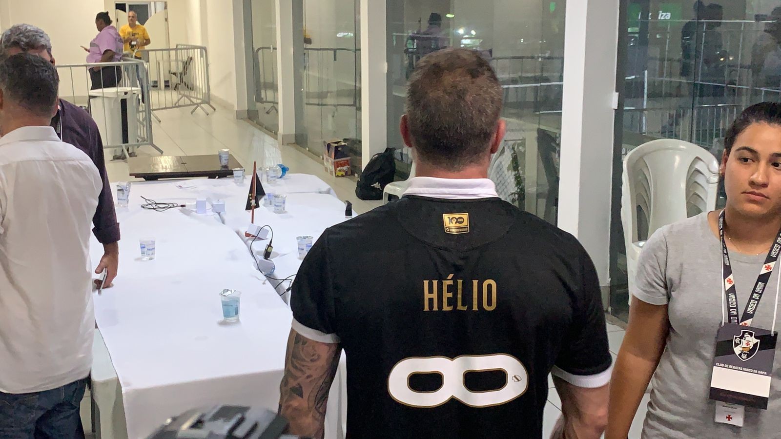 A Emoção da Venda da SAF do Vasco e a Homenagem a Pedrinho